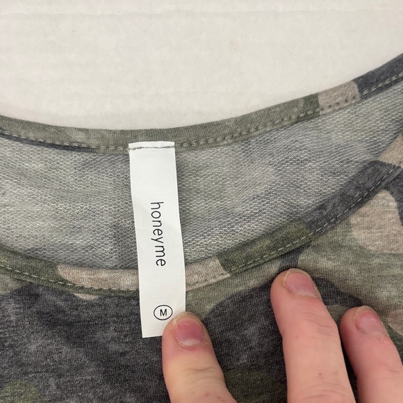 Honeyme Camouflage and Striped Short Sleeve Top - Picture 2 of 7